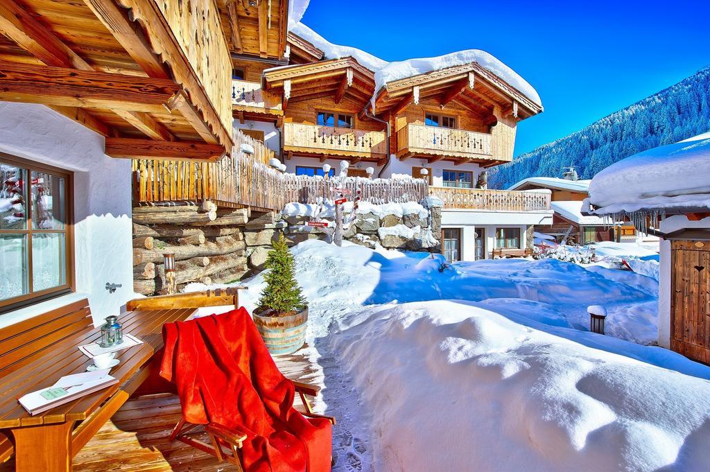 Alpendorf Anno Dazumal Villa Tux Bilik gambar